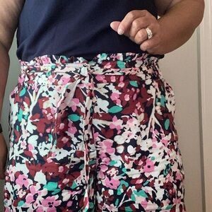 crown & ivy Floral Print Women's Shorts - Pink, Green, White& navy size 16